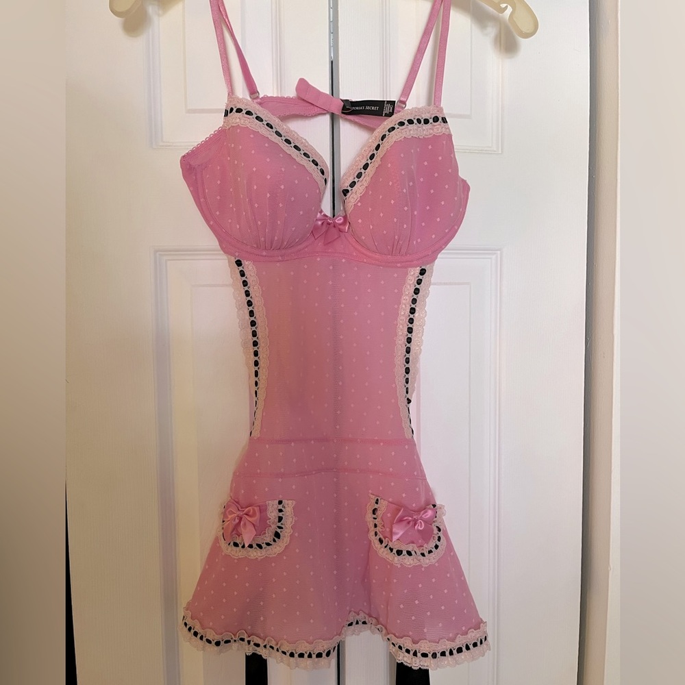 Rare Victoria’s Secret Sexy Little Things Maid Lace Lingerie Bow Tie Back 36C